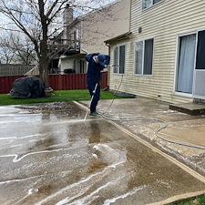 Getting-Ready-for-Summer-With-a-Full-House-Wash 1